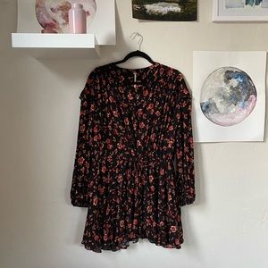 Free People floral mini dress size XS